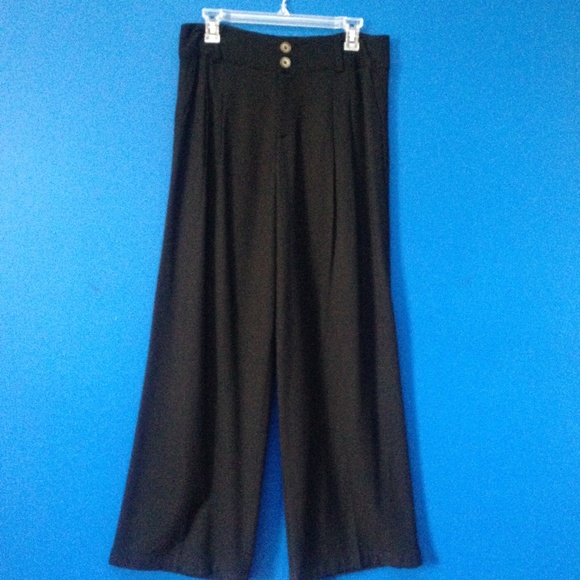 Pants - Black Wide Leg Pleated Trousers